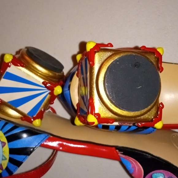 High-End Custom COLORFUL heels unique! Shoes must go! Offers welcomed - Picture 5 of 12